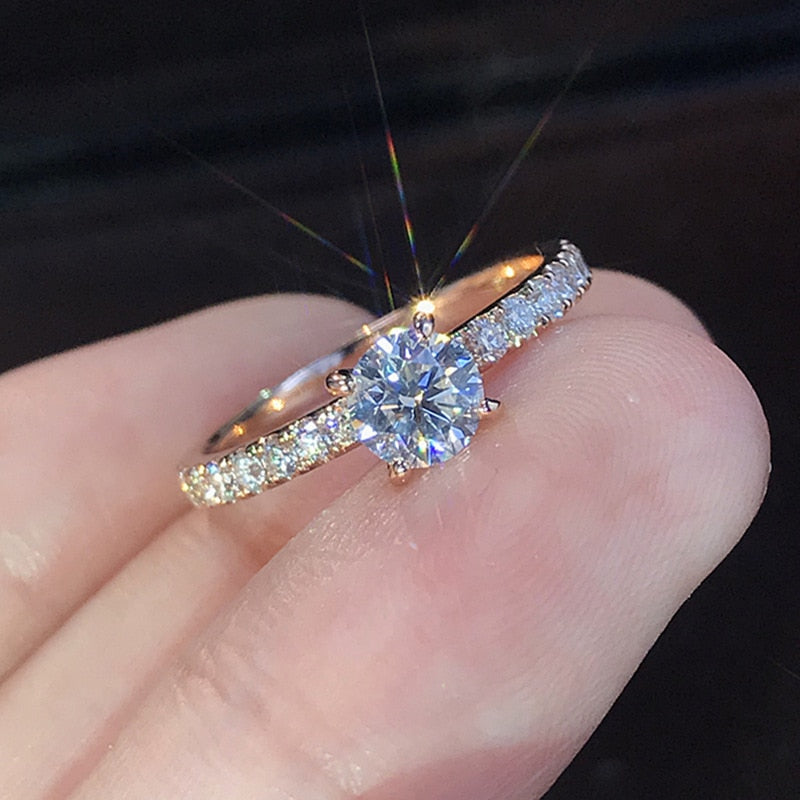 New Trendy Crystal Engagement ring